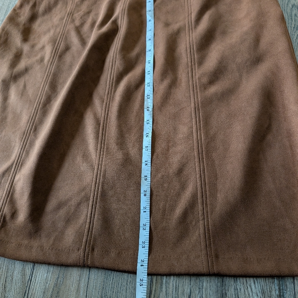 LANE BRYANT Pencil Skirt Brown Faux Suede Plus Size 18 - Picture 6 of 10